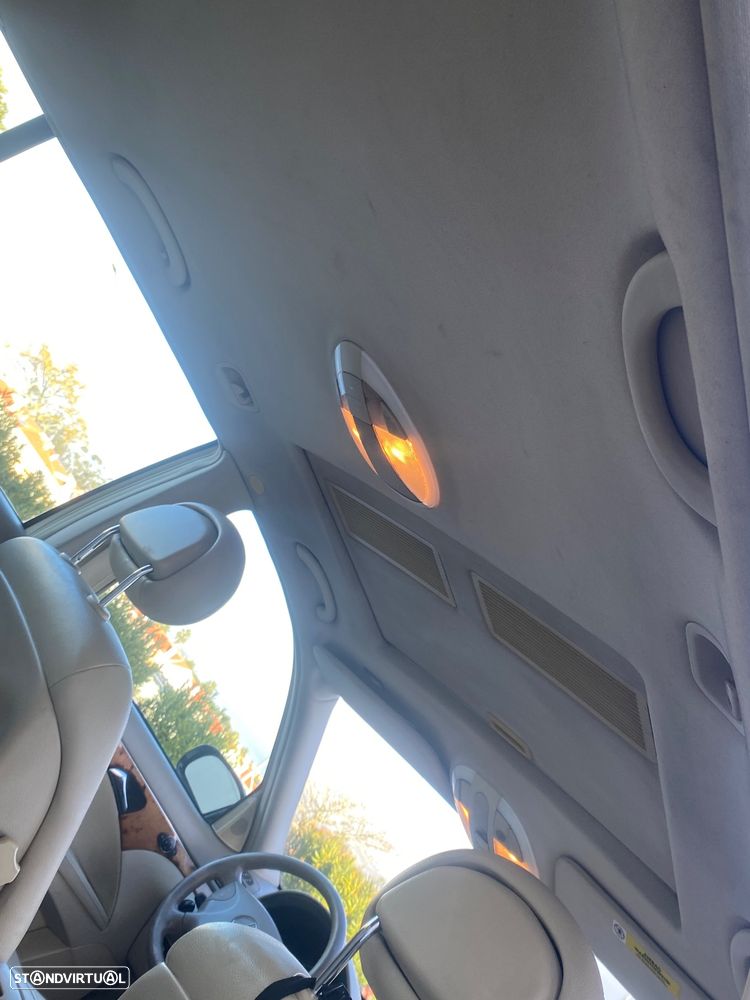 Mercedes-Benz E 220 - 25