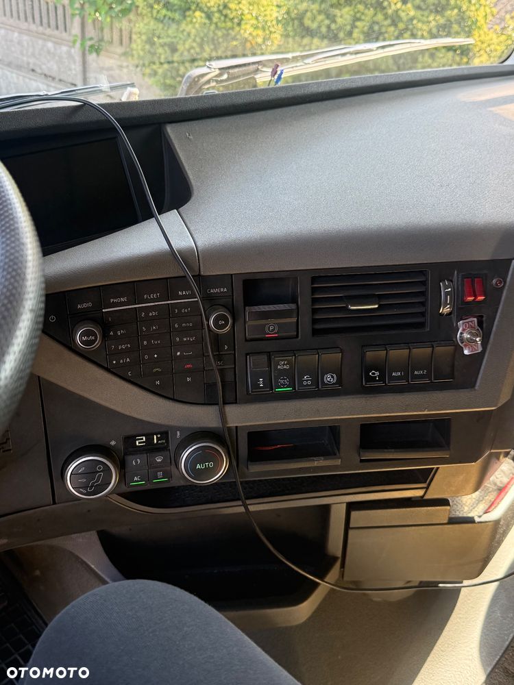 Volvo FH - 17