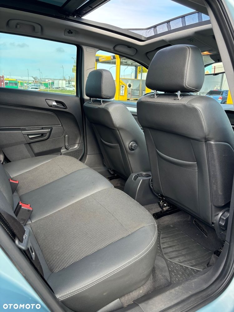 Opel Astra 1.9 CDTI Edition - 30