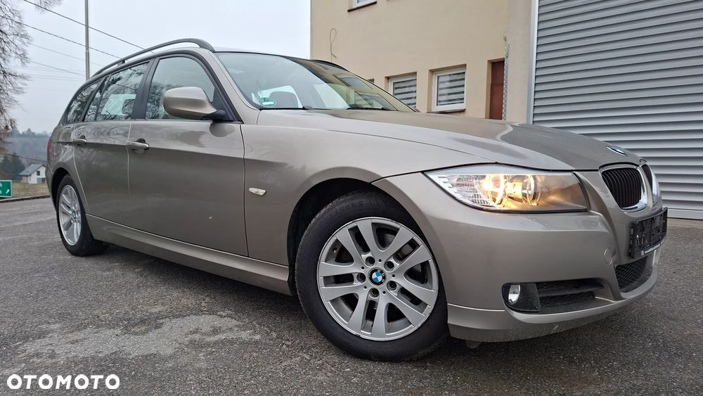 BMW Seria 3 318i Edition Exclusive - 3