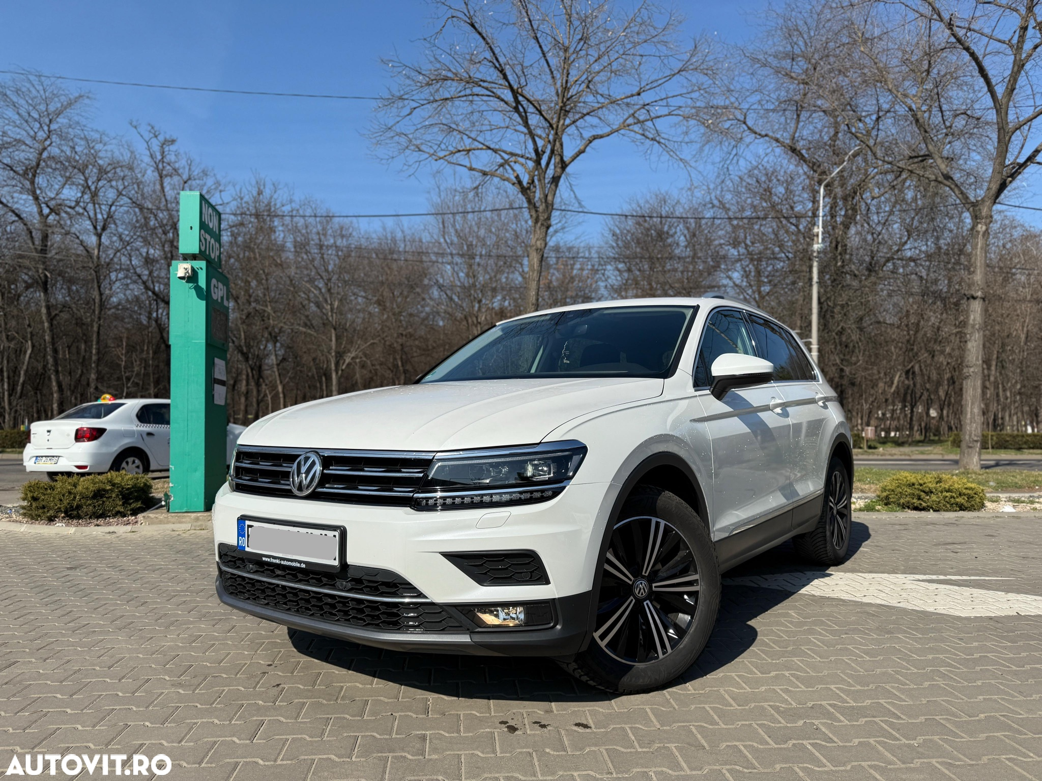 Volkswagen Tiguan 2.0 TDI SCR (BlueMotion Technology) DSG Highline - 2