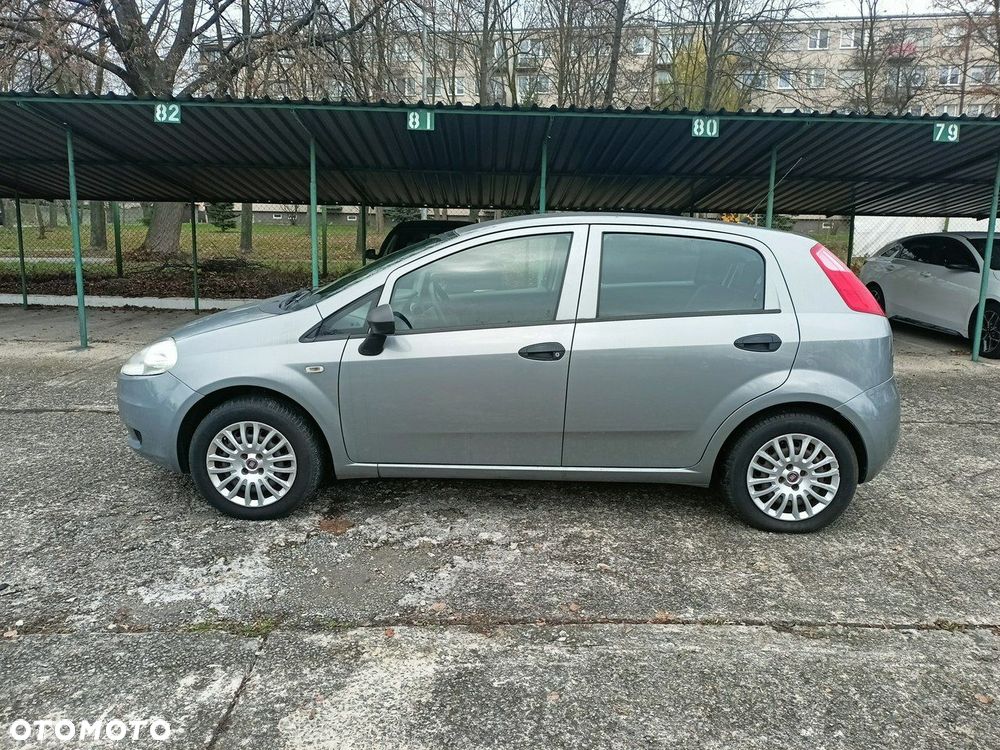 Fiat Grande Punto - 9