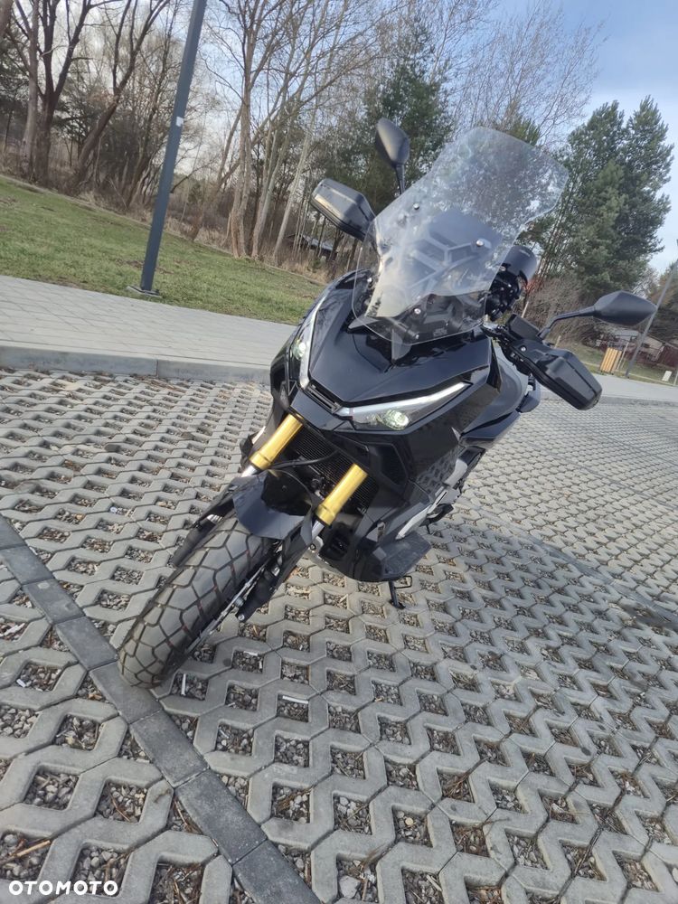 Honda X-ADV - 1