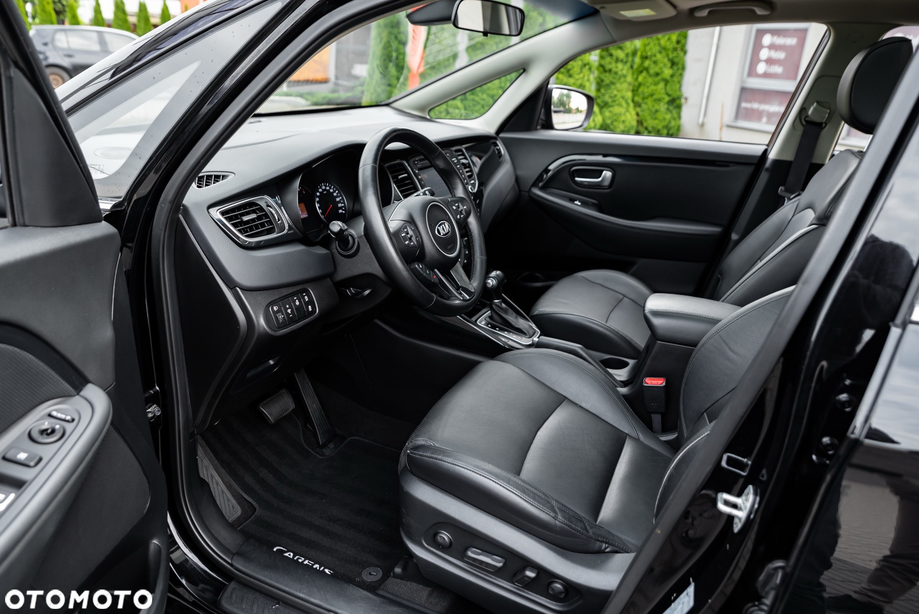Kia Carens 1.7 CRDi XL 7os DCT - 19
