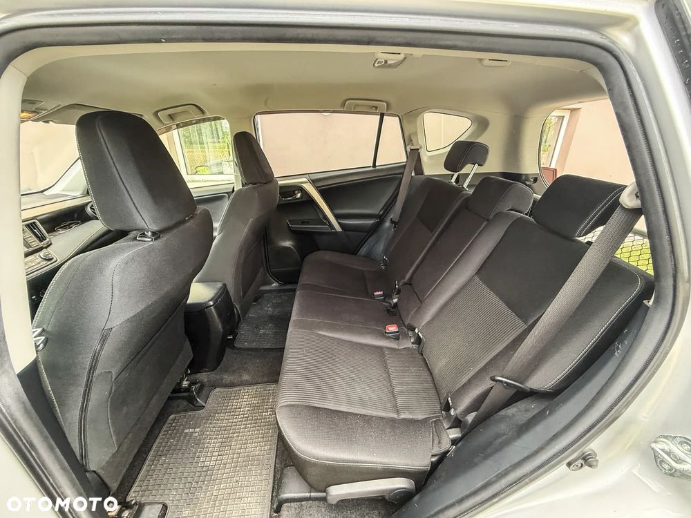 Toyota RAV4 2.0 D-4D 4x4 Comfort - 16