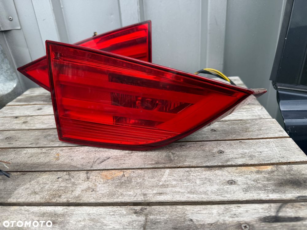 Lampy tył tylne w klapę lewa prawa x1 e84 ledy 2 sztuki - 1