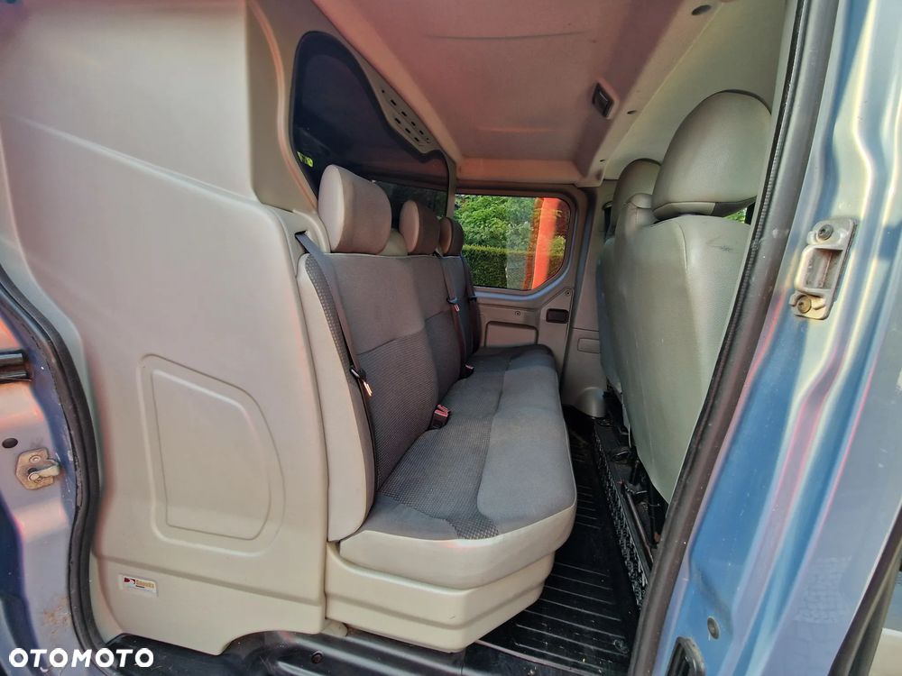 Opel VIVARO - 13