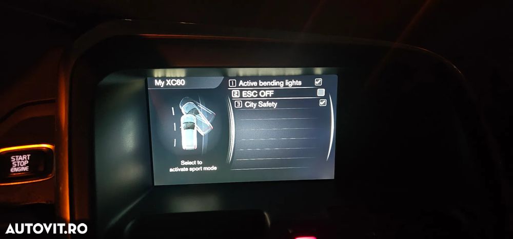 Volvo XC 60 D5AWD Summum - 19