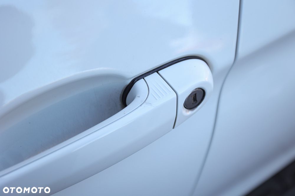 BMW Seria 3 320d Efficient Dynamics Edition Sport Line - 20