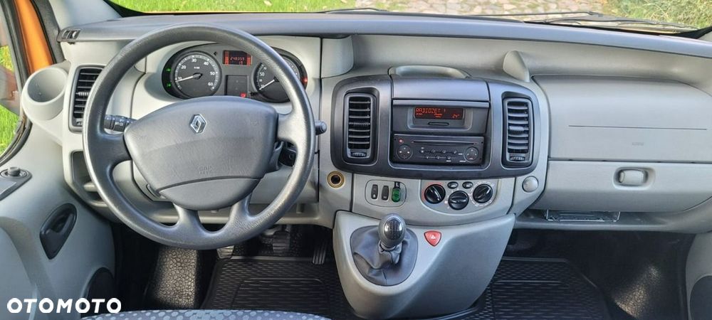 Renault Trafic - 34