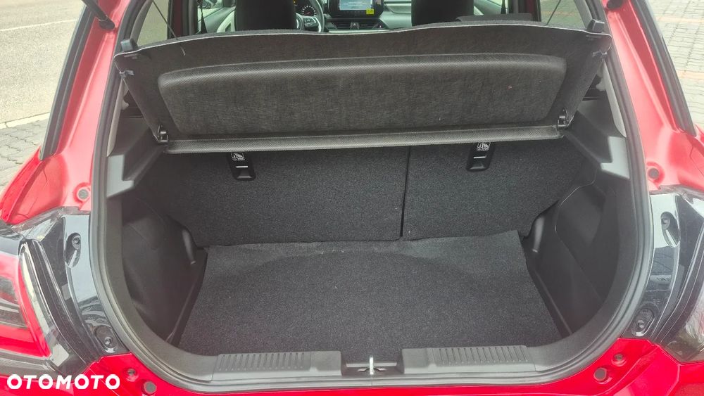 Suzuki Swift 1.2 Dualjet SHVS Premium Plus - 12