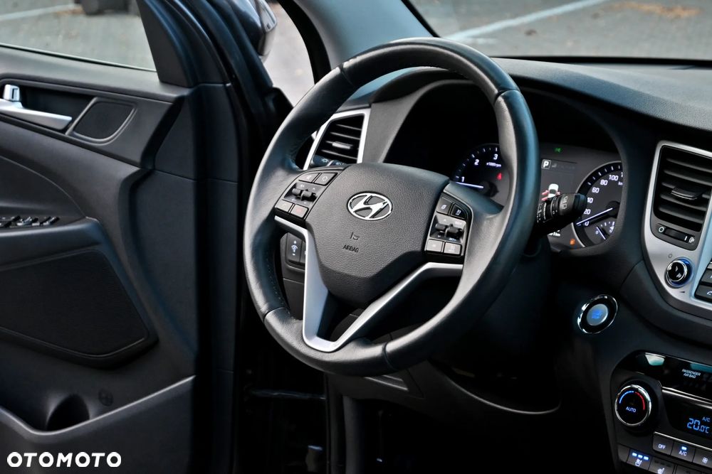 Hyundai Tucson 2.0 CRDI Premium 4WD - 25