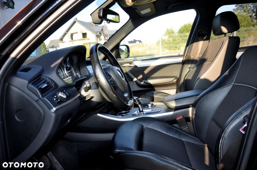 BMW X3 28i xDrive - 25