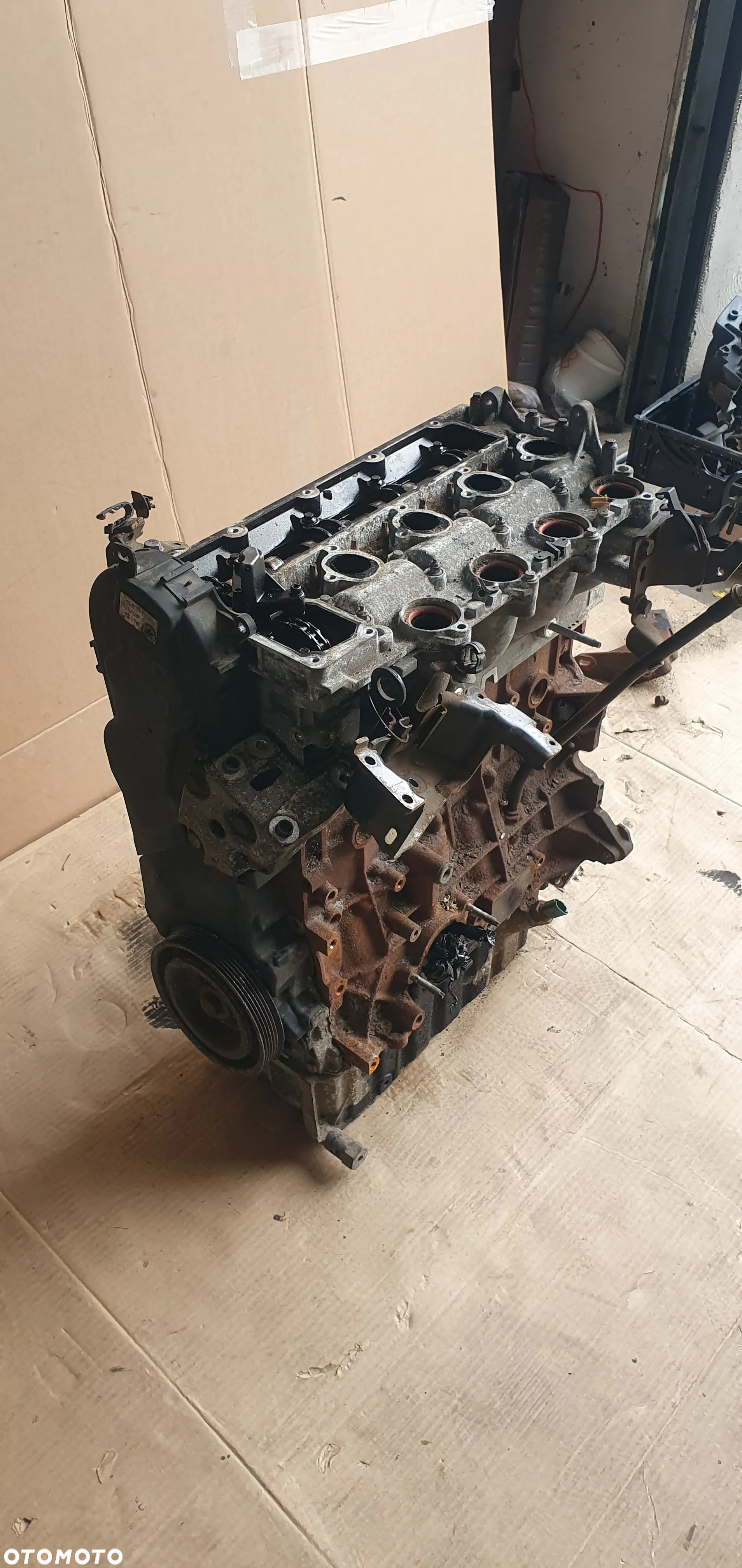 Silnik słupek blok Citroen C5 III 2.0 HDI RHR - 3