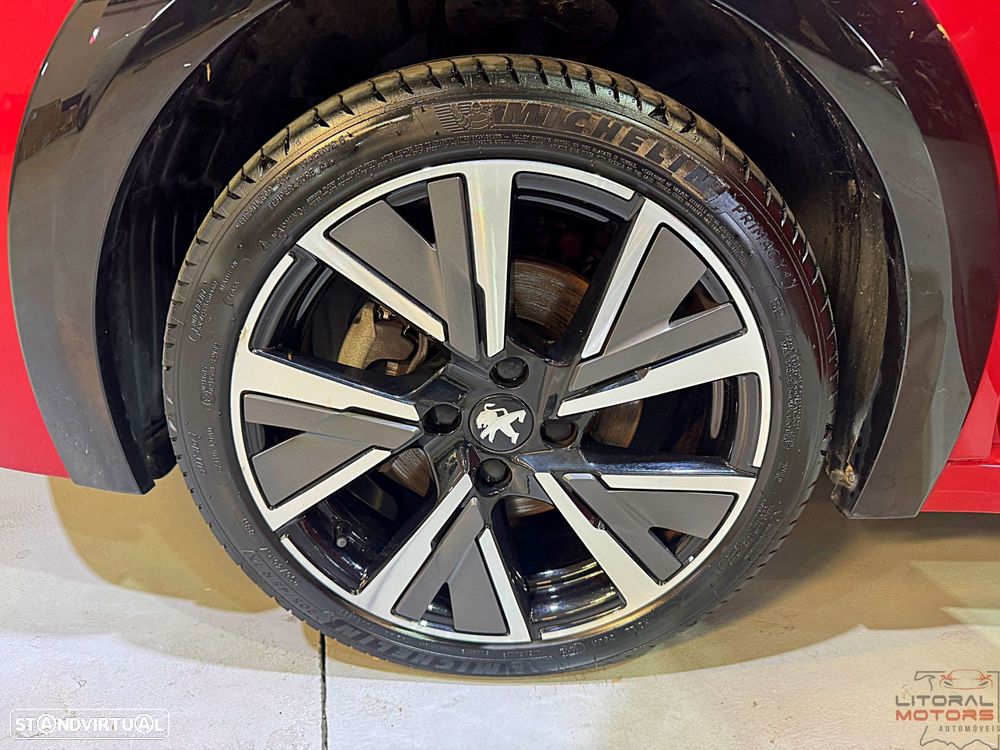 Peugeot 208 1.2 PureTech GT - 13