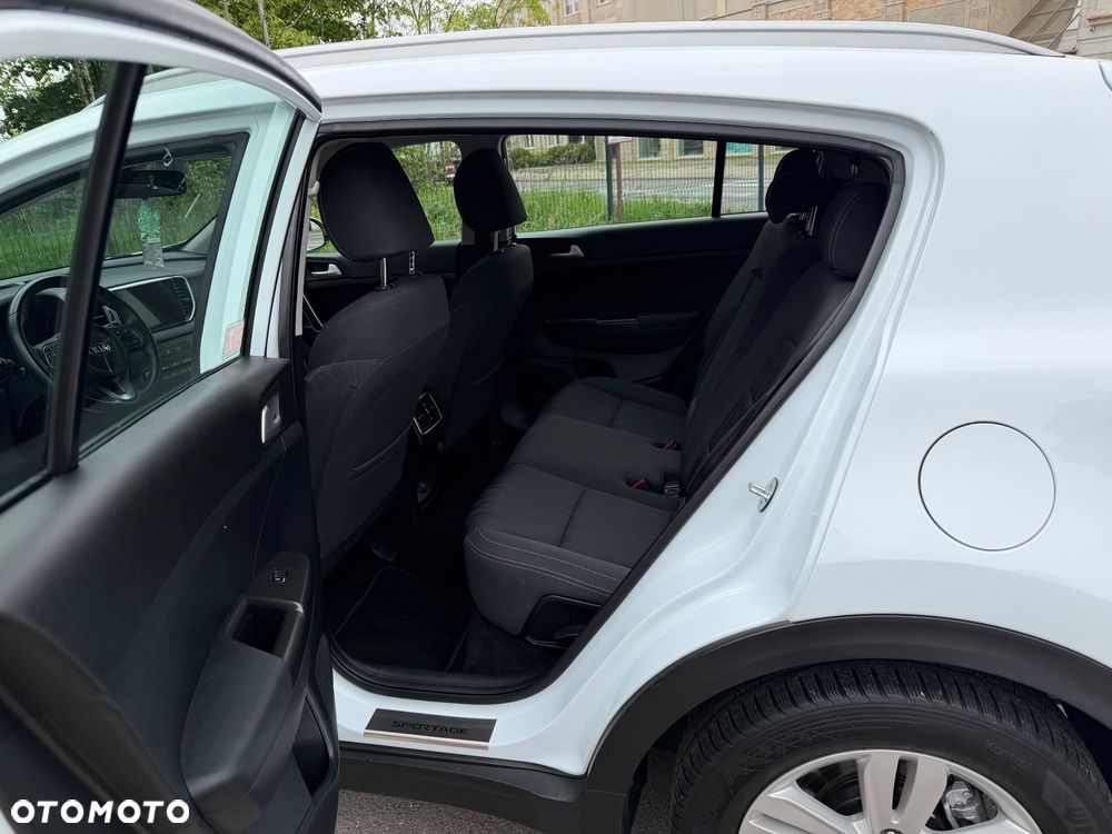 Kia Sportage 1.6 GDI L 2WD - 16
