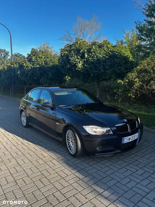 BMW Seria 3 318d - 1