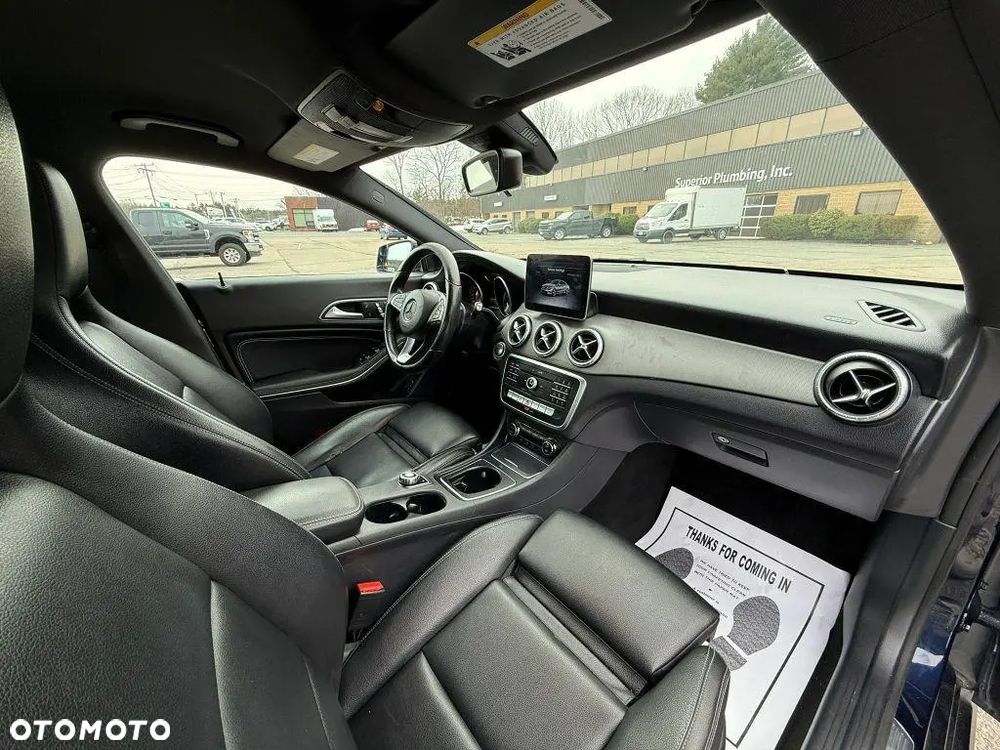 Mercedes-Benz CLA - 18