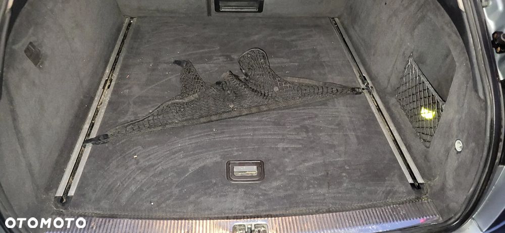 Audi A6 Allroad - 11