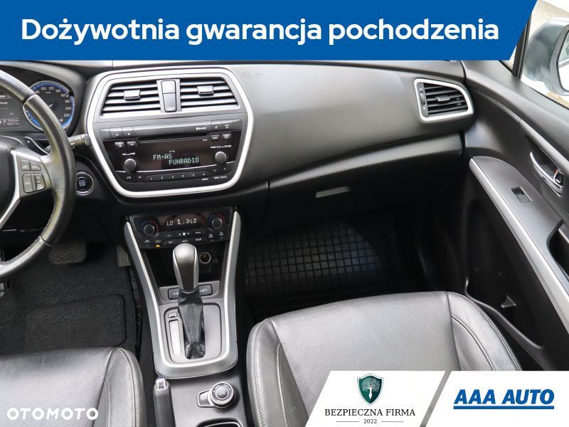 Suzuki SX4 S-Cross - 9