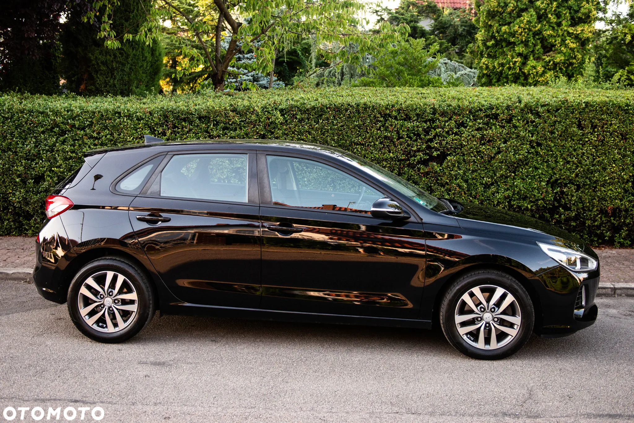 Hyundai i30 Kombi 1.4 T-GDI DCT Premium - 4