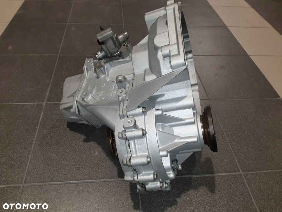 SKRZYNIA BIEGÓW VW Golf Audi Skoda 1.4 1.2 TSI MYF - 5