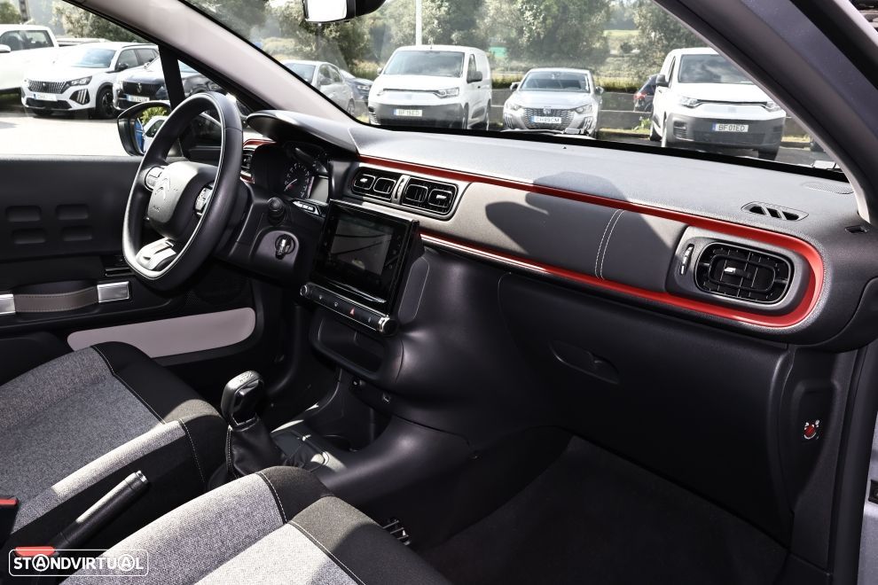 Citroën C3 1.2 PureTech C-Series - 12