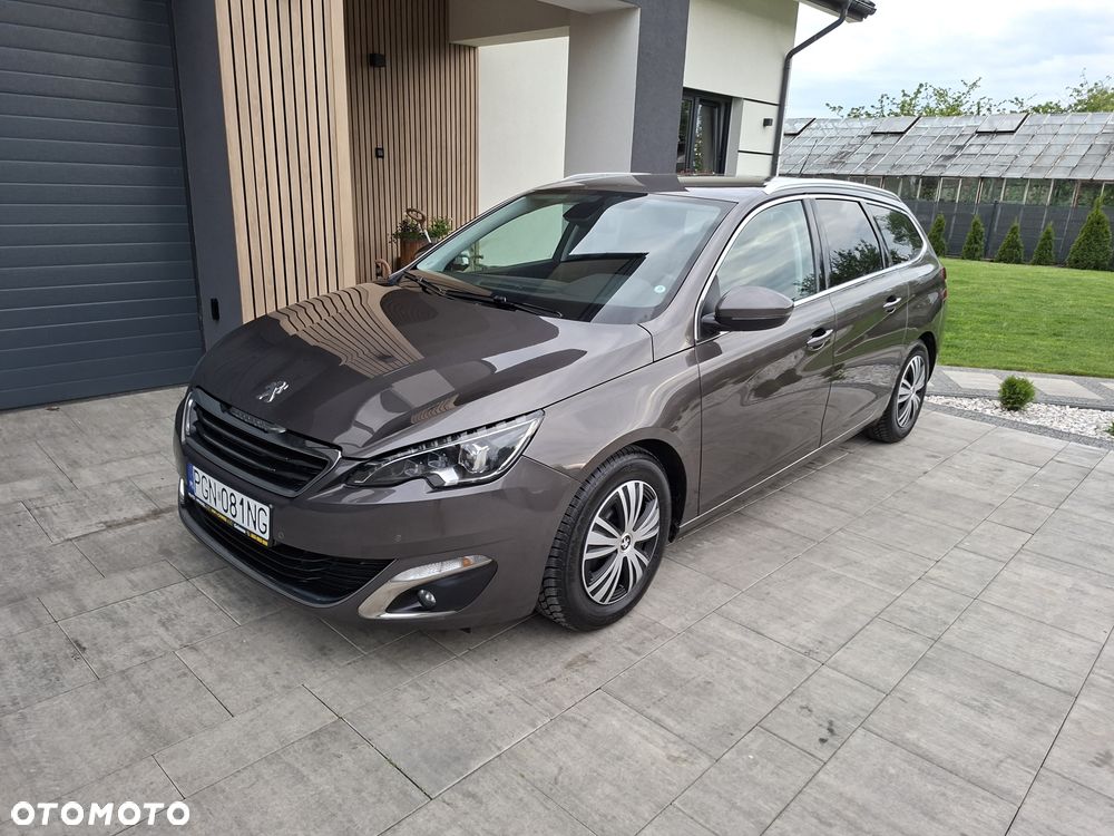 Peugeot 308 1.6 BlueHDi Allure S&S - 1