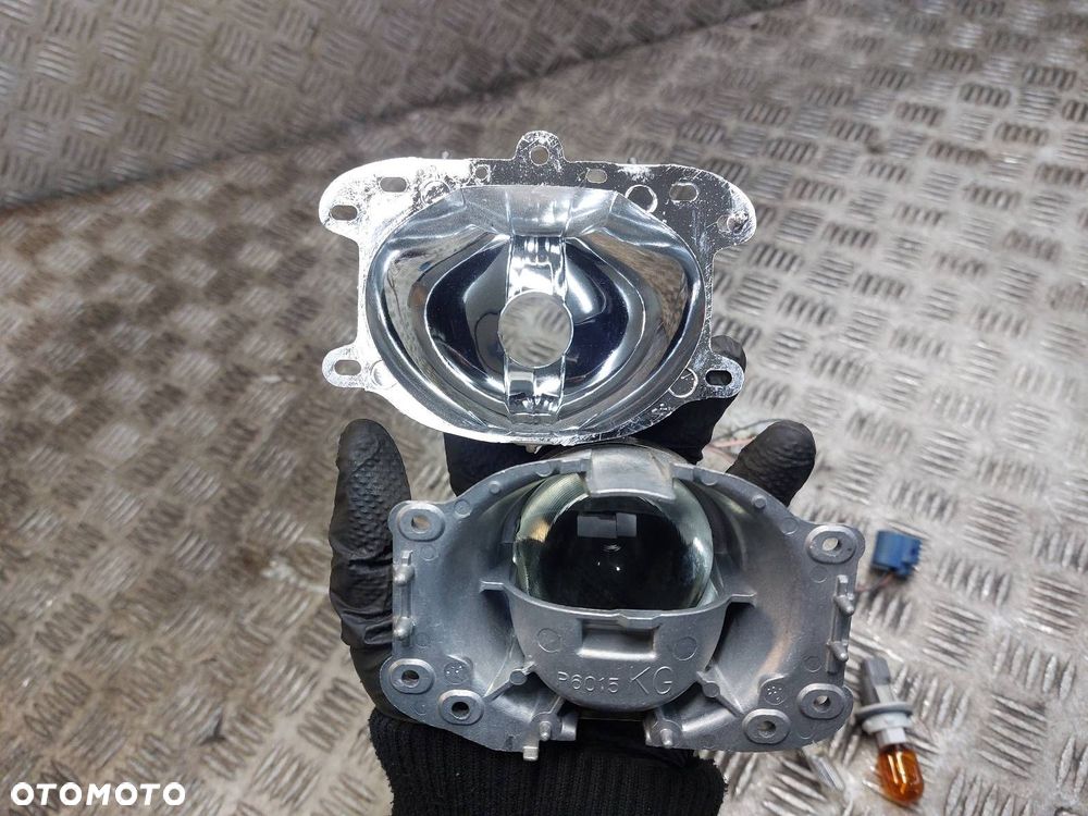 SOCZEWKA LAMPY LEWY PRZÓD SILNICZEK REGULACJI HONDA CR-V III EU XENON - 8