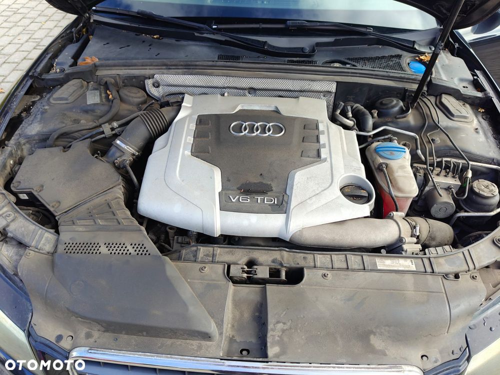 Audi A5 Coupé 2.7 TDI DPF multitronic - 13