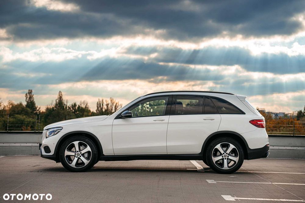 Mercedes-Benz GLC - 4