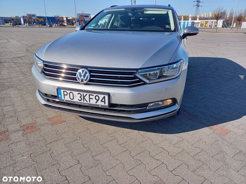 Volkswagen Passat 2.0 TDI SCR Comfortline DSG - 13