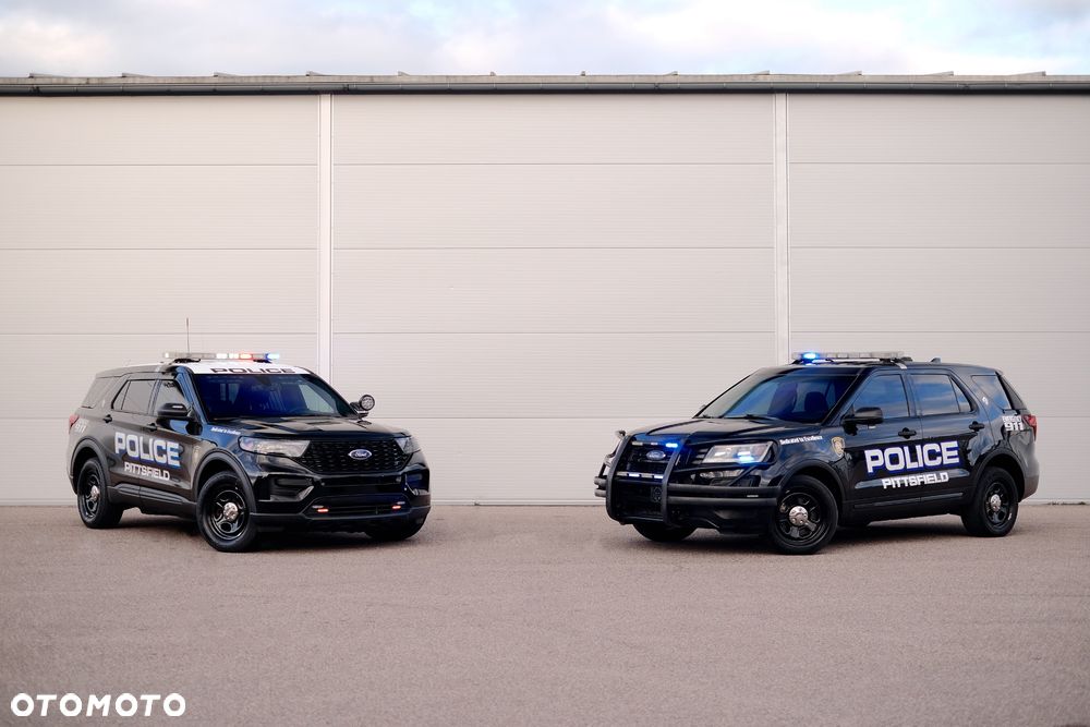 Ford Explorer - 40