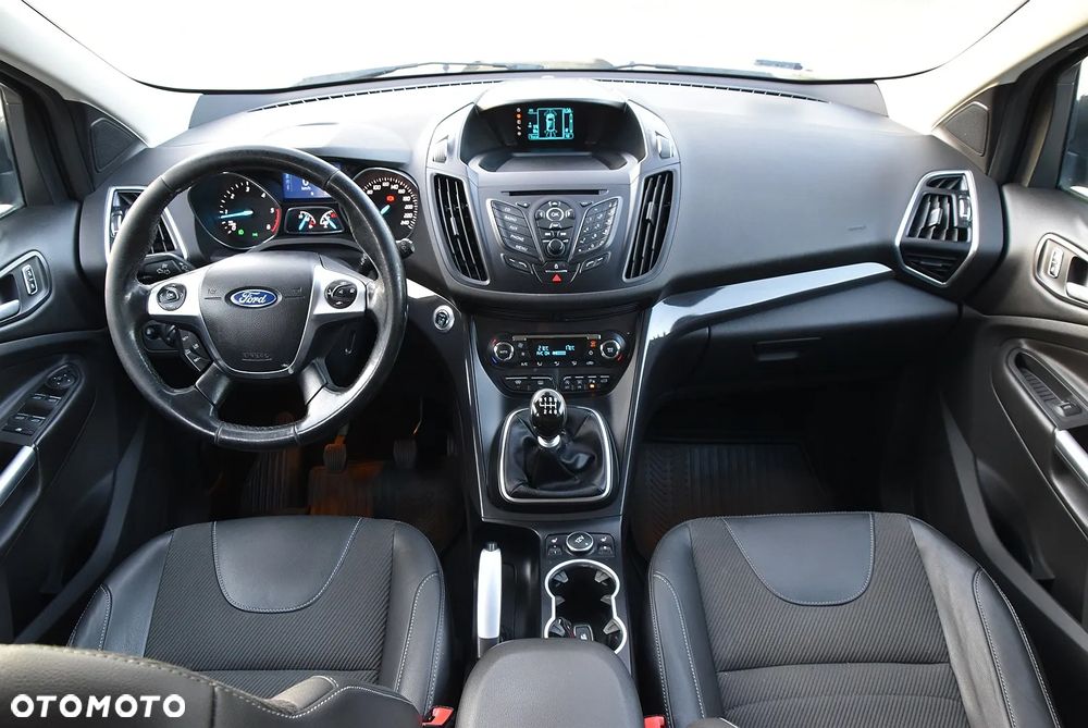 Ford Kuga - 21