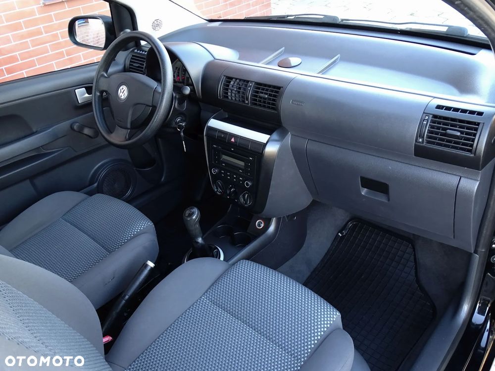 Volkswagen Fox 1.2 - 17