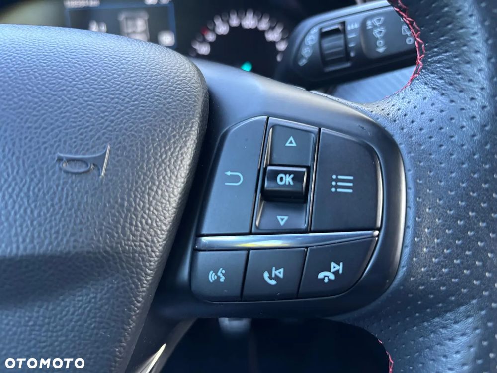 Ford Focus 2.0 EcoBlue ST-Line - 26