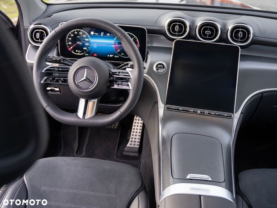 Mercedes-Benz GLC - 9