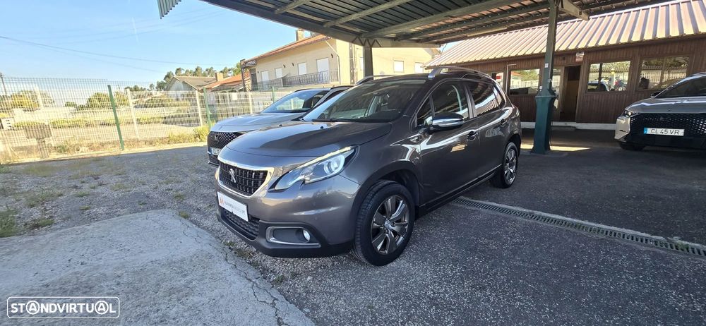 Peugeot 2008 1.2 PureTech Style - 7