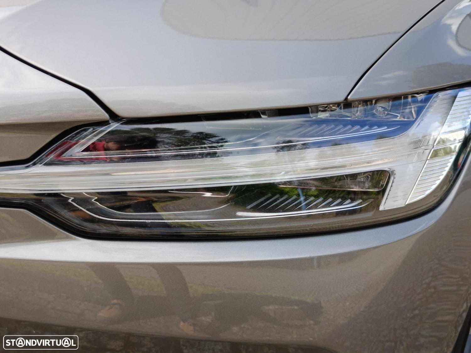 Volvo V60 2.0 B4 Momentum Plus Geartronic - 5