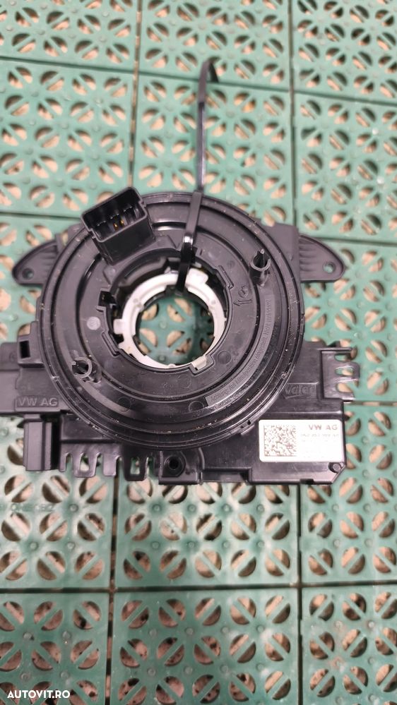 Spira volan VW Passat B7 5K0953569AR - 1