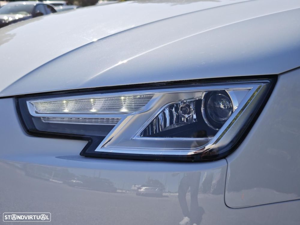 Audi A4 Avant 2.0 TDI S-line S tronic - 19