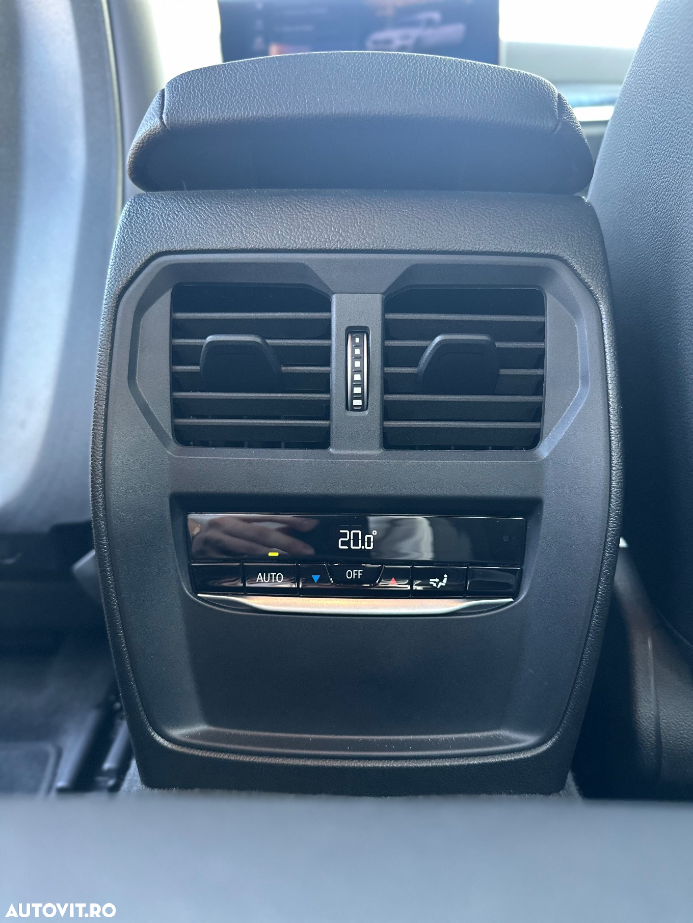 BMW M2 M240i xDrive AT - 13