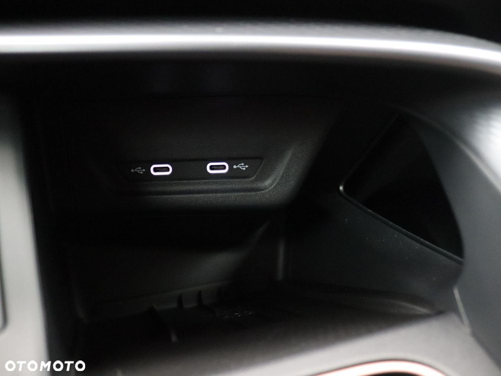 Cupra Terramar 1.5 e-Hybrid DSG VZ - 29