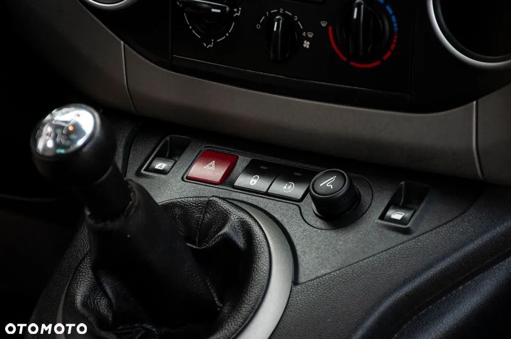 Citroën Berlingo e-HDi 90 FAP Multispace - 29