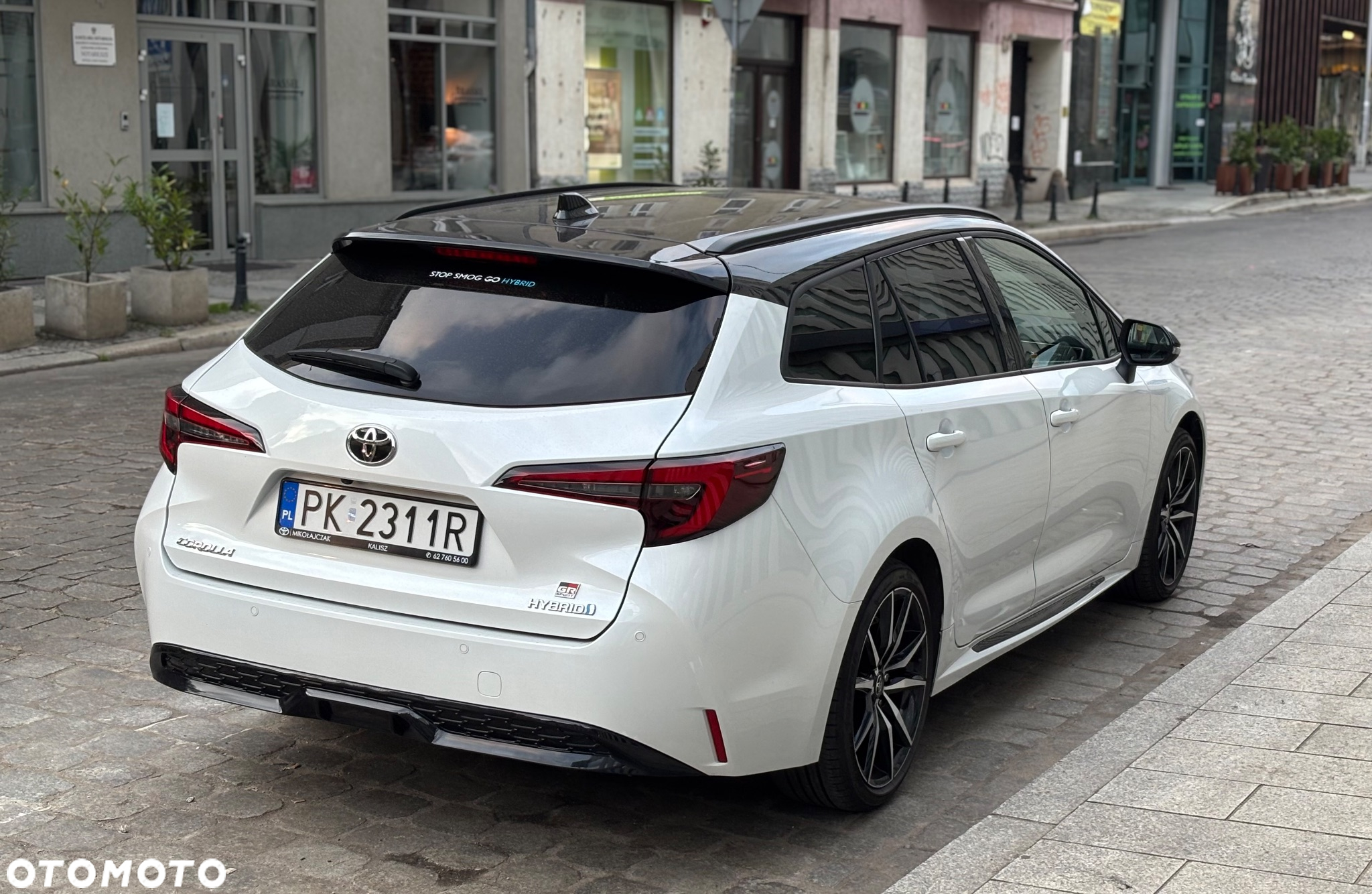 Toyota Corolla 2.0 Hybrid GR Sport Dynamic - 3