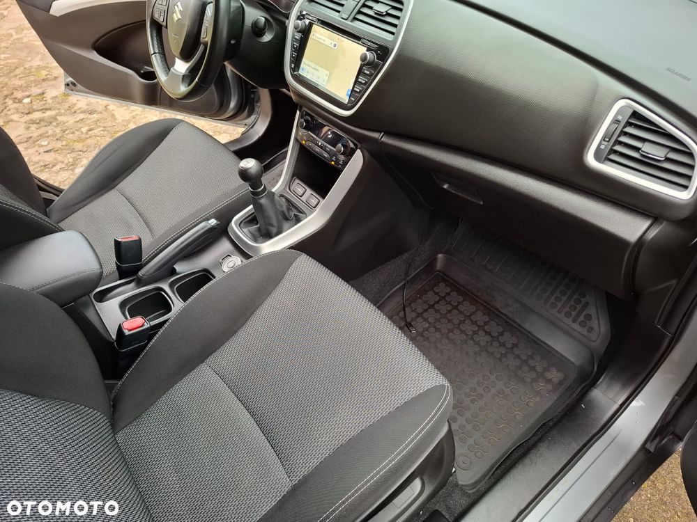 Suzuki SX4 S-Cross 1.6 Premium 4WD - 4