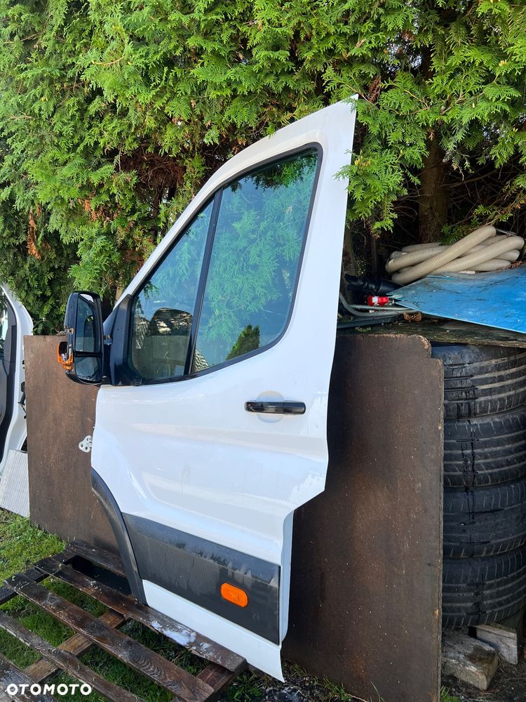Ford Transit Mk8 16r. Drzwi lewy przód kpl. - 2