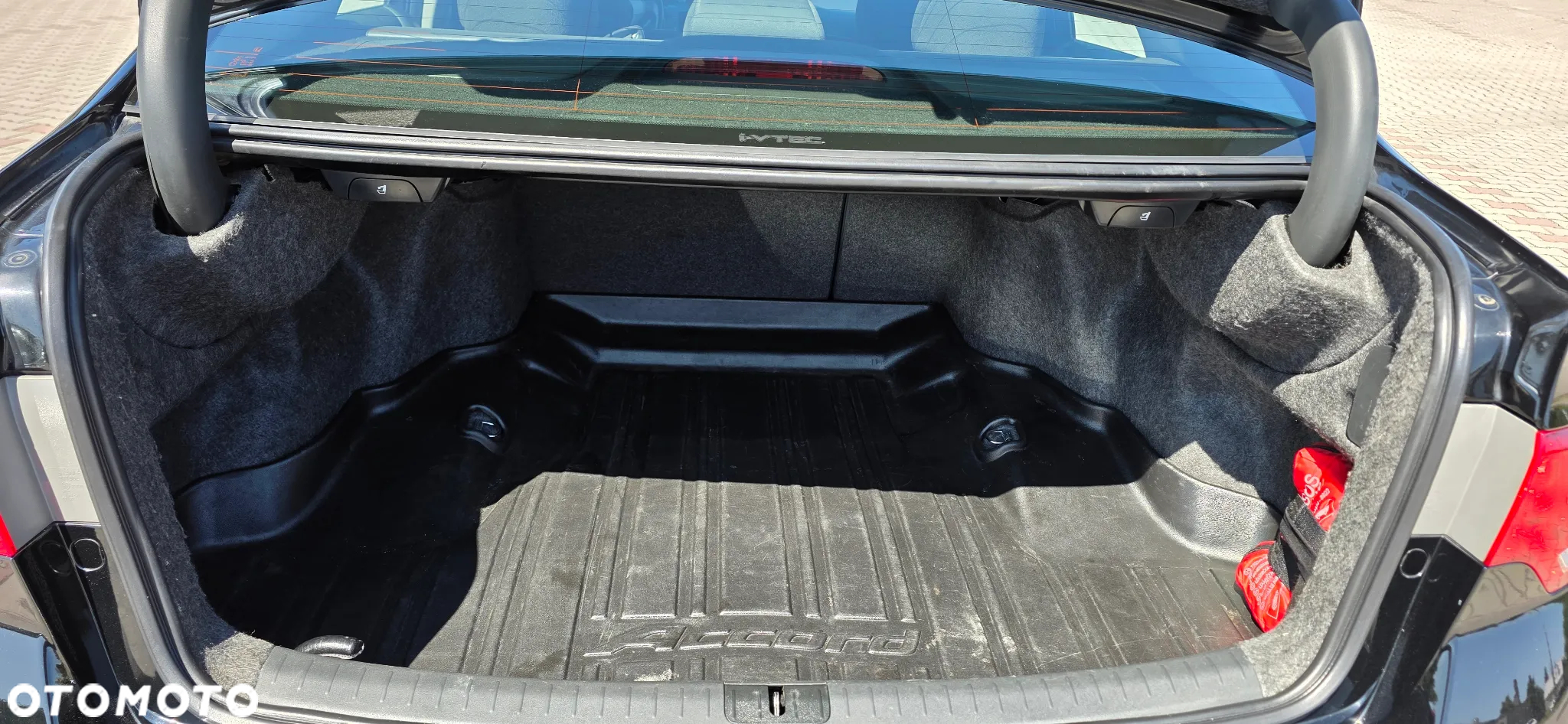Honda Accord 2.0 Elegance - 13