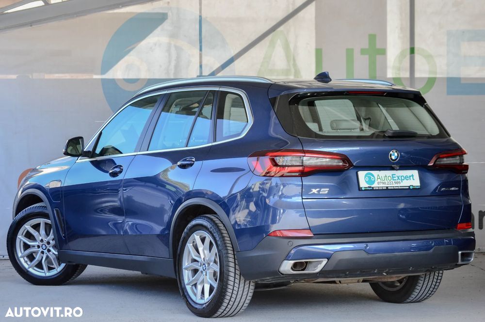 BMW X5 xDrive45e xLine - 36
