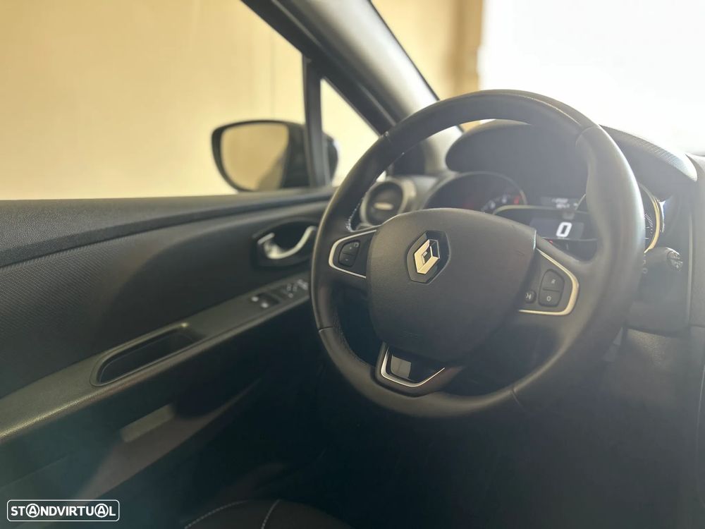 Renault Clio 1.5 dCi Limited EDition - 14